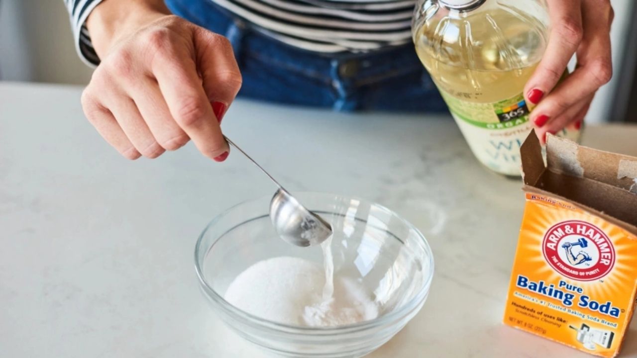 Sử Dụng Baking Soda Và Giấm Sử Dụng Baking Soda Và Giấm